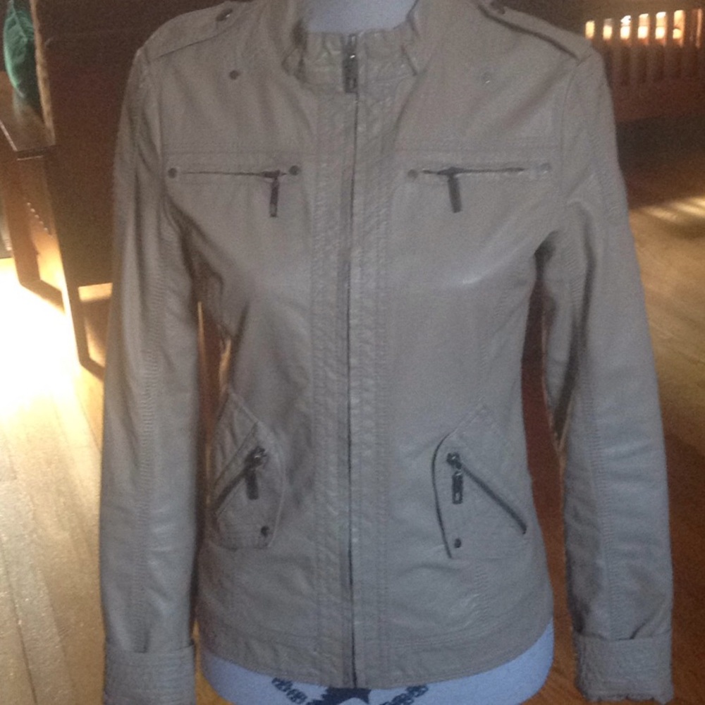 🏍Forever 21 Small Moto Zip Jacket🏍